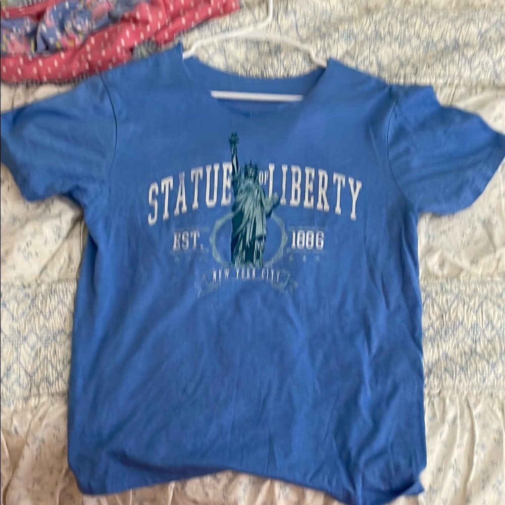 Women's Blue Statue of Liberty Tee